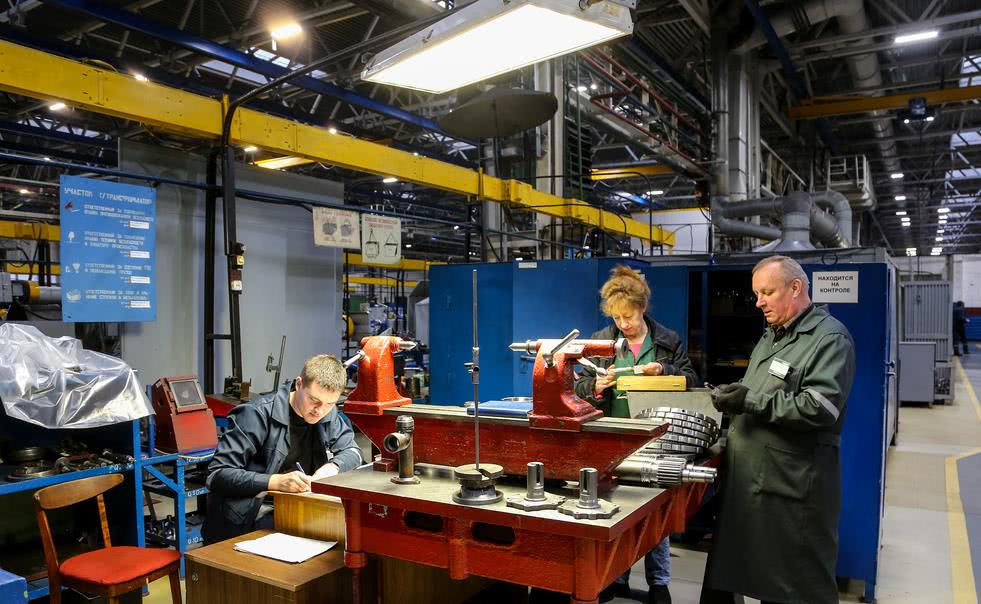 走進明斯克汽車制造廠 探秘環保專用設備的制造與革新